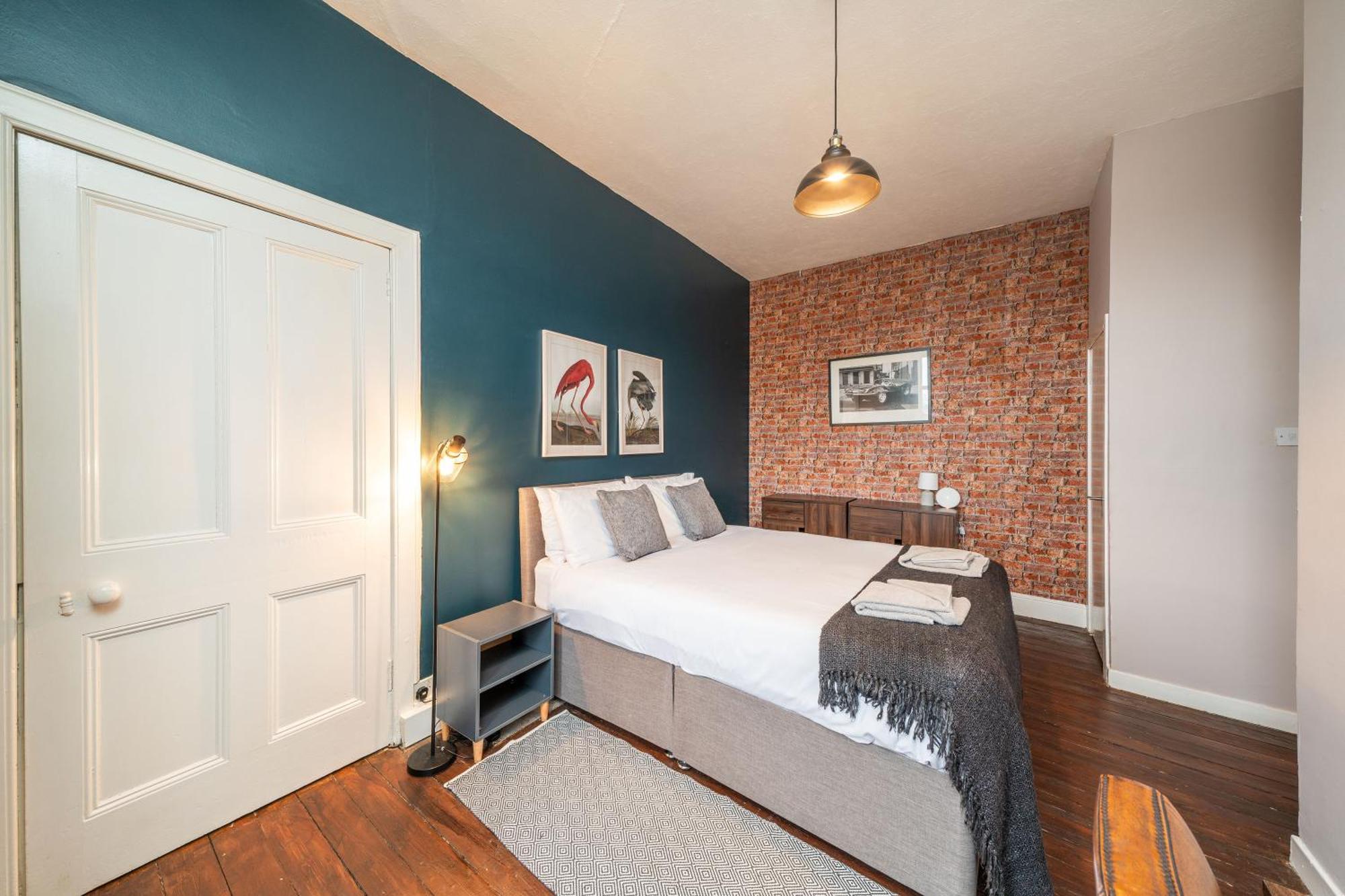 Blairgowrie and Rattray Central Apartment - Industrial מראה חיצוני תמונה
