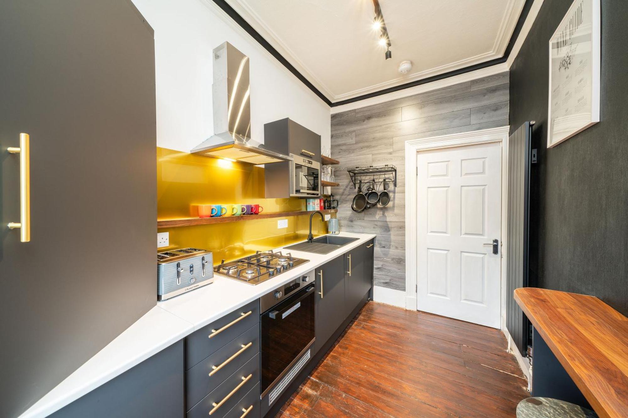 Blairgowrie and Rattray Central Apartment - Industrial מראה חיצוני תמונה